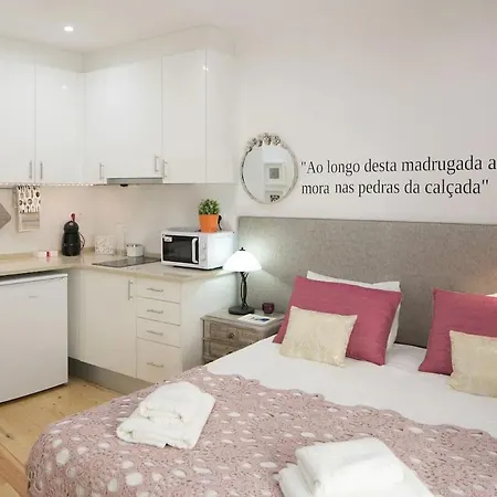 Very Near Subway Apartment Lisbon